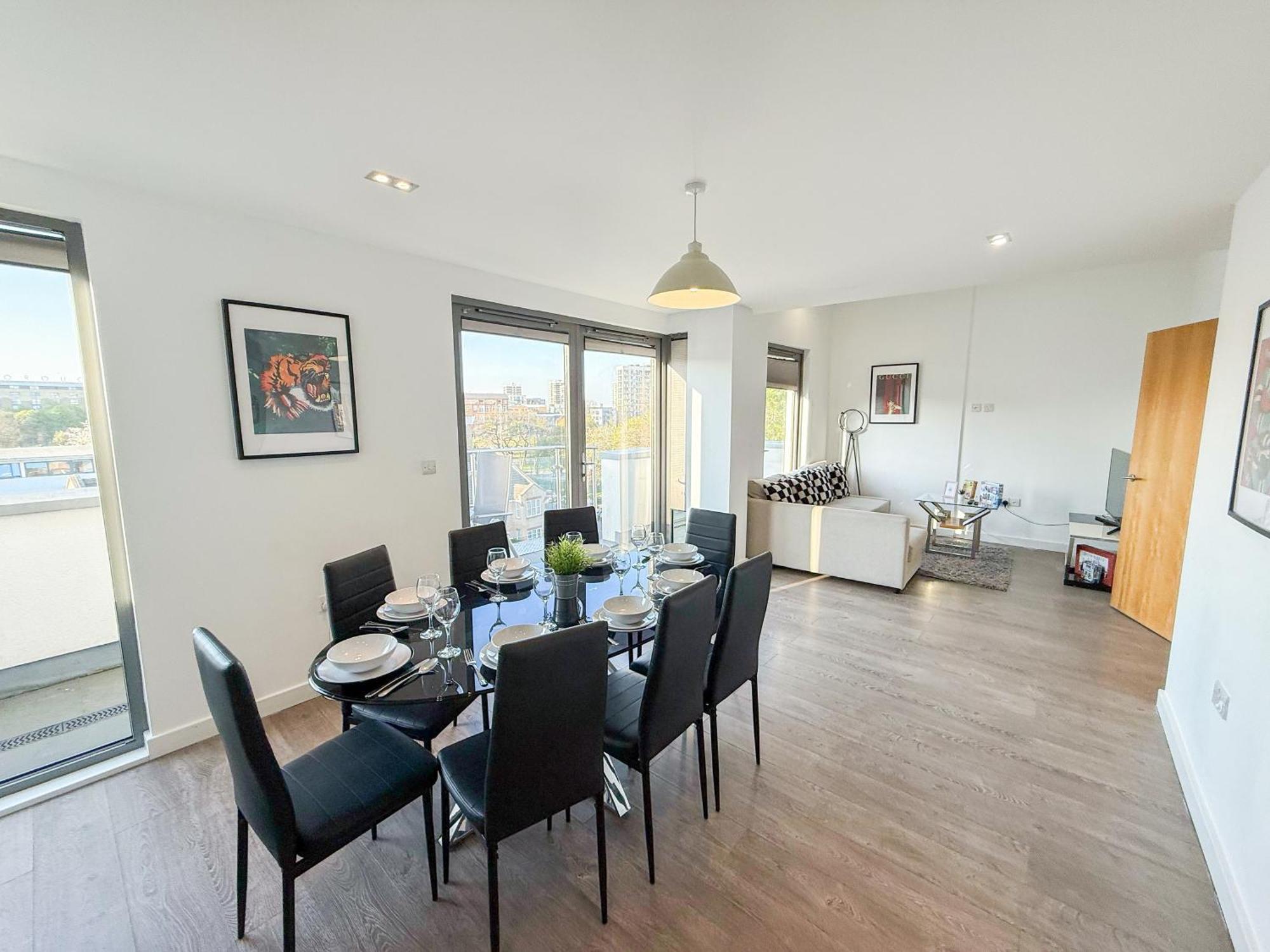 Apartment Contemporary With Private Terraces In Shoreditch, Hoxton, Islington