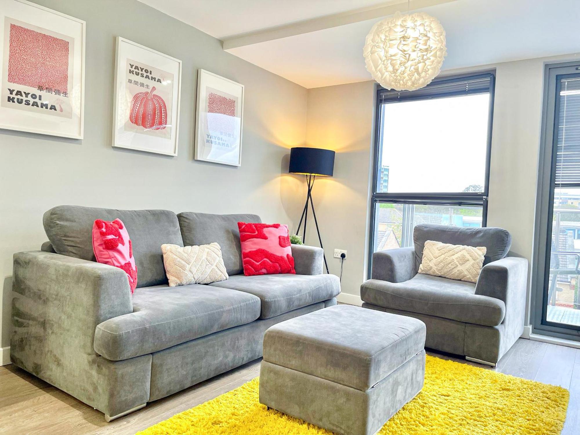Apartment Contemporary With Private Terraces In Shoreditch, Hoxton, Islington *